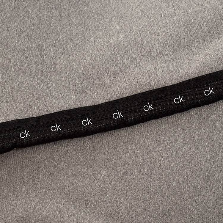 Picture of Calvin Klein zns Men's Denali Half Zip - Grey Marl - XL Only