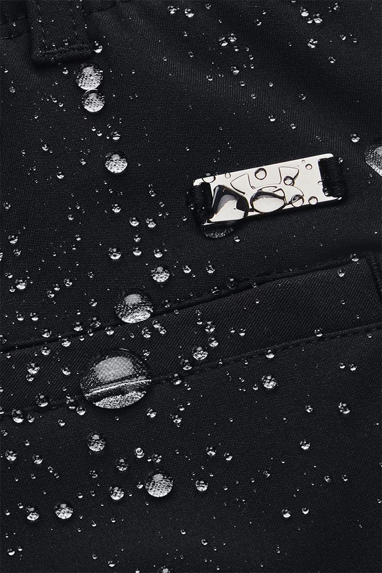 Picture of Under Armour Women's UA Links Shorts - Black 001