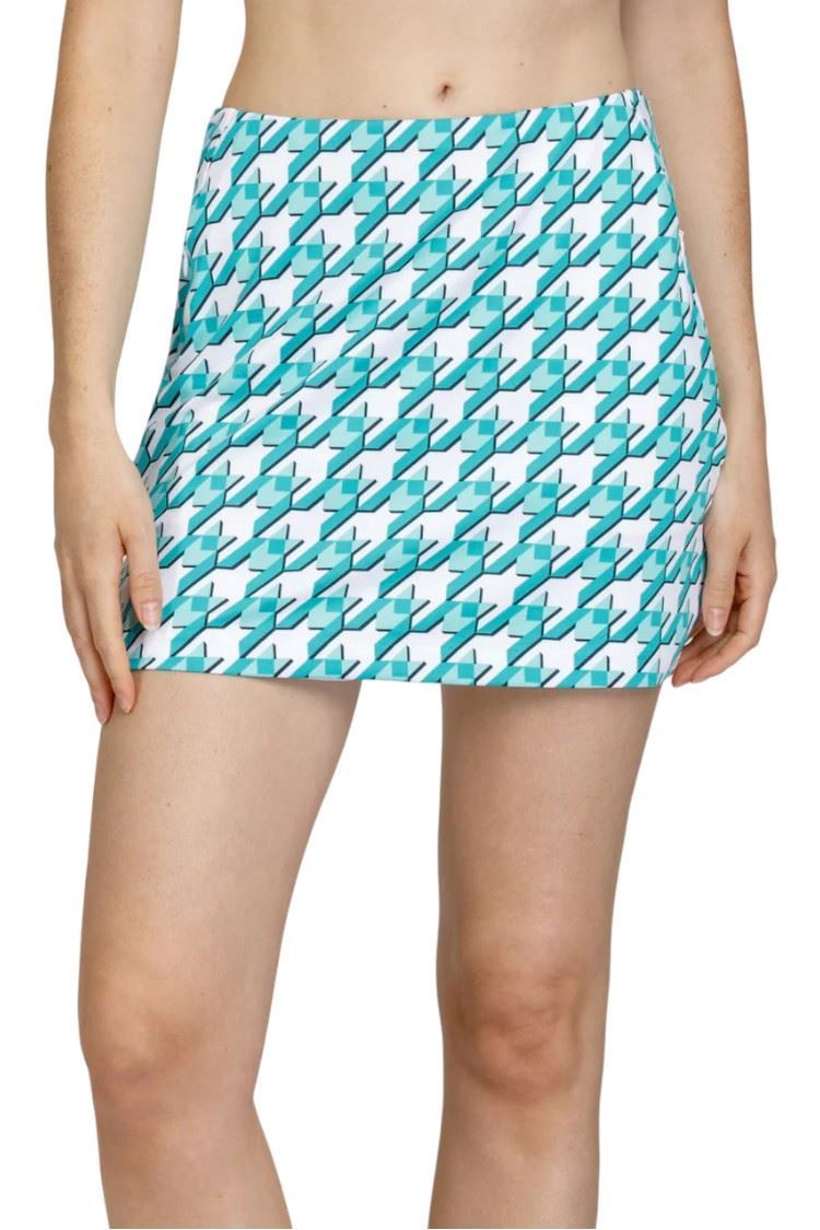 Picture of Tail Ladies Cass Pull on Skort - Tesselation