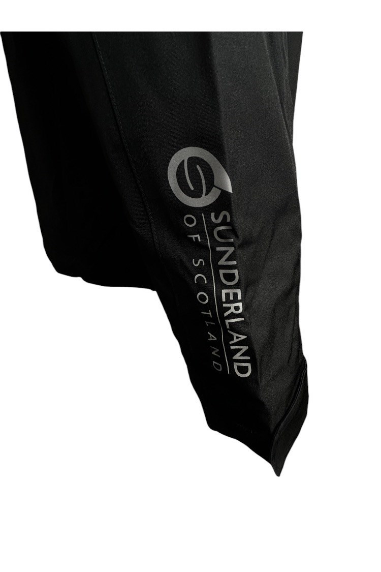 Picture of Sunderland of Scotland Men's Valberg Waterproof Jacket - Black / Electric Blue / White