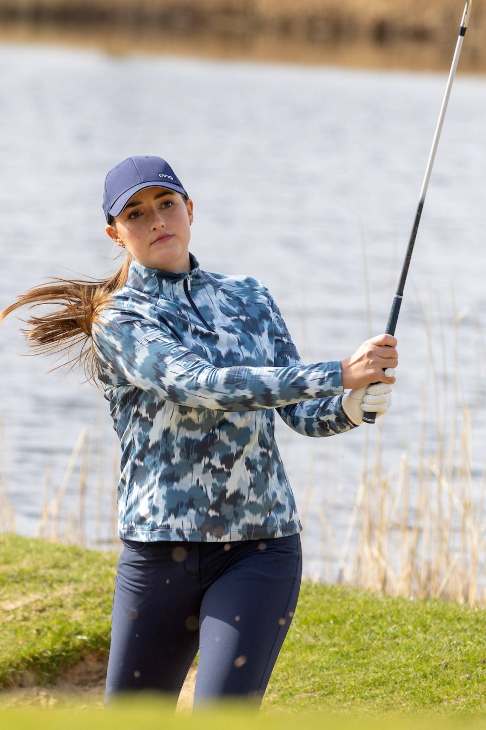 Picture of Ping Ladies Jasmine Long Sleeve Top - Navy Multi